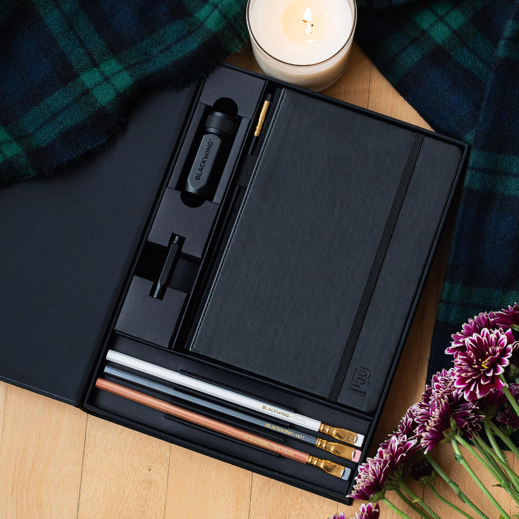 Blackwing Essentials Set with Notebook